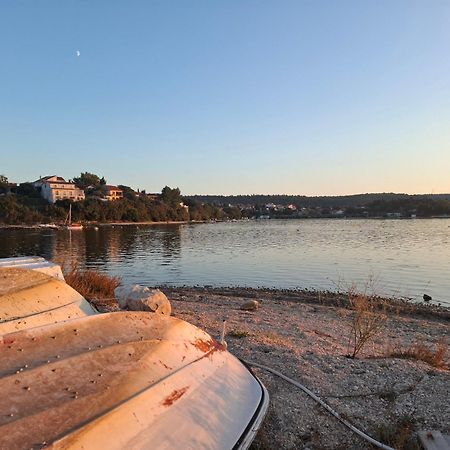 Apartmani Orhideja Gornji Karin Εξωτερικό φωτογραφία