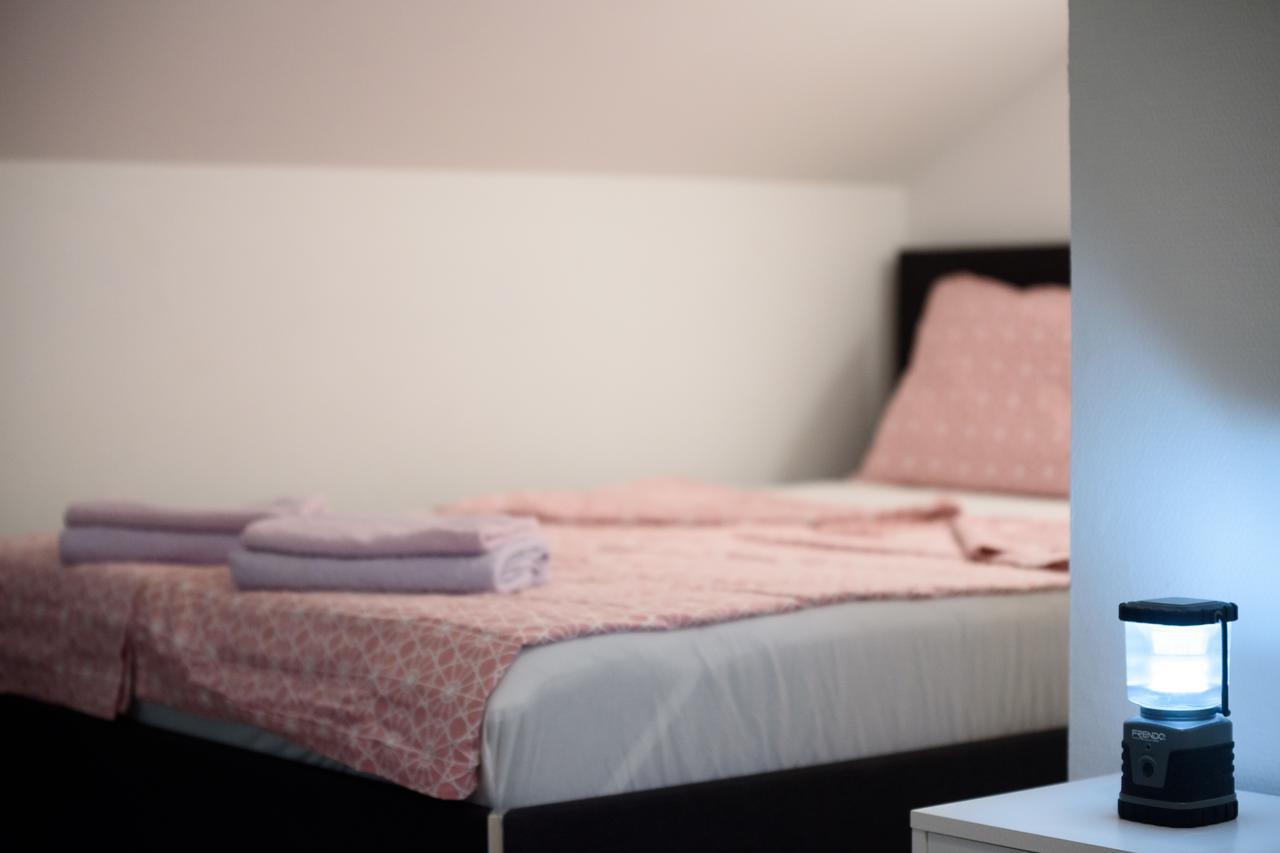 Apartmani Orhideja Gornji Karin Εξωτερικό φωτογραφία